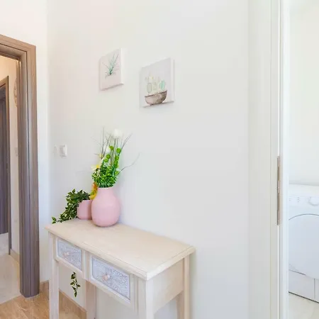 Blue House شقة ماكارسكا